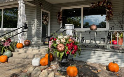 Fall Porch Decor: Embrace the Autumn Vibes – 3 Creative Tips