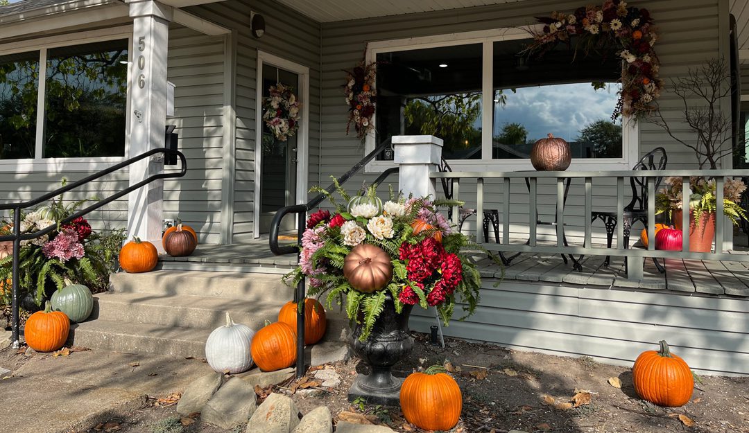 lakeside florist fall porch decor